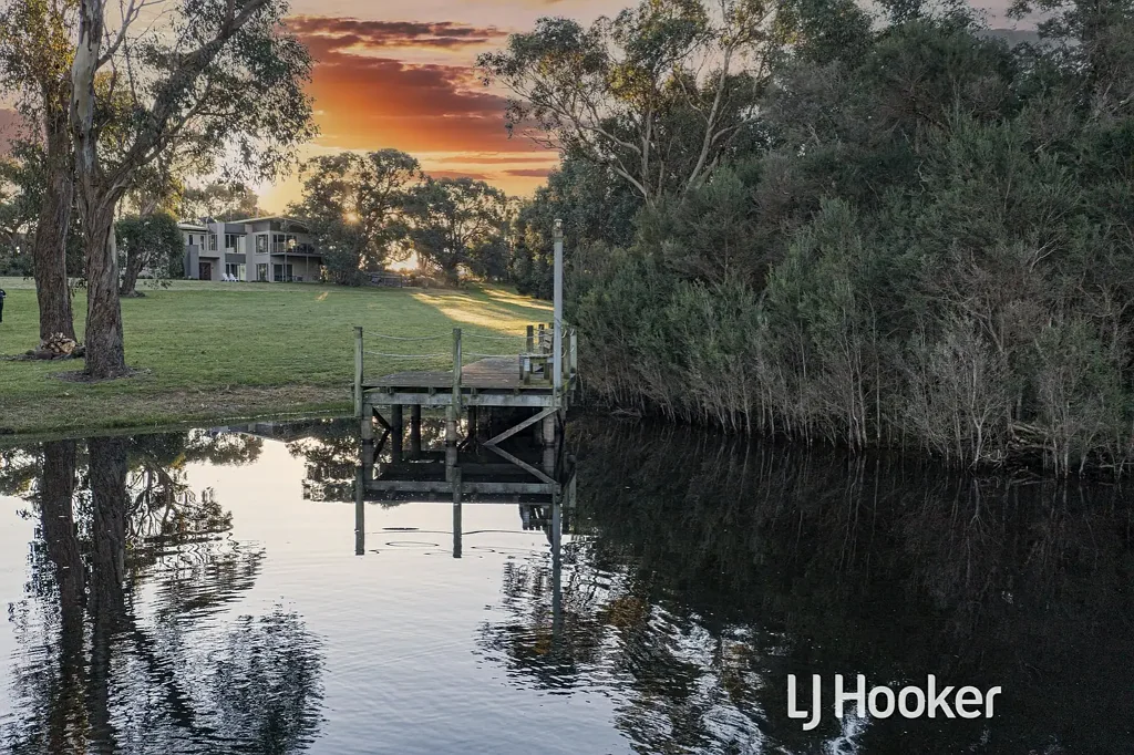 Inverloch 4Zimmer LUXURIOUS, SPACIOUS AND OUTSTANDING ENVIRONMENTAL CREDENTIALS