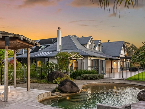 Greenhithe 6 Bedroom Design and lifestyle, with North Shore ease