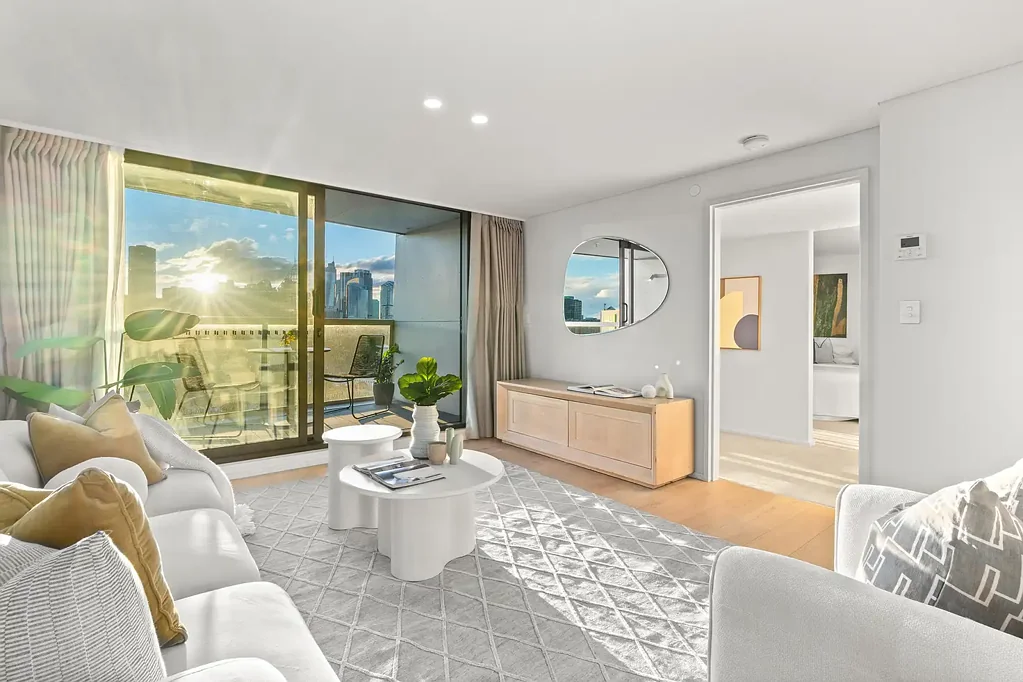 Potts Point 2 Bedroom 101sqm | Single Level | Show-Stopping Views