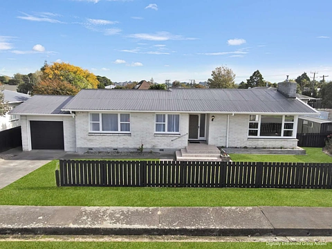 Feilding 3房  Fresh and Sunny and Move In Ready!