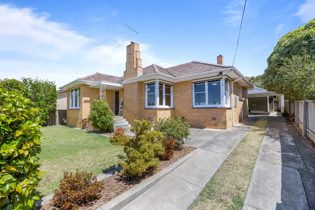 9 MacKay Street, Ararat, VIC 3377