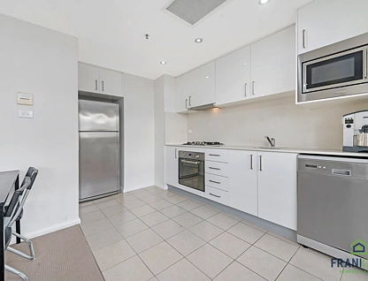 322/1 Railway Parade, Burwood, Inner West, 2 phòng ngủ, 1 phòng tắm, Apartment