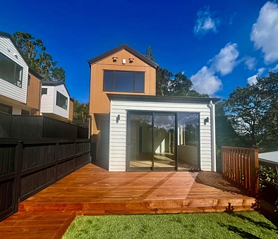 Luxury Brand New 4-Bedroom Home with Dual Ensu...