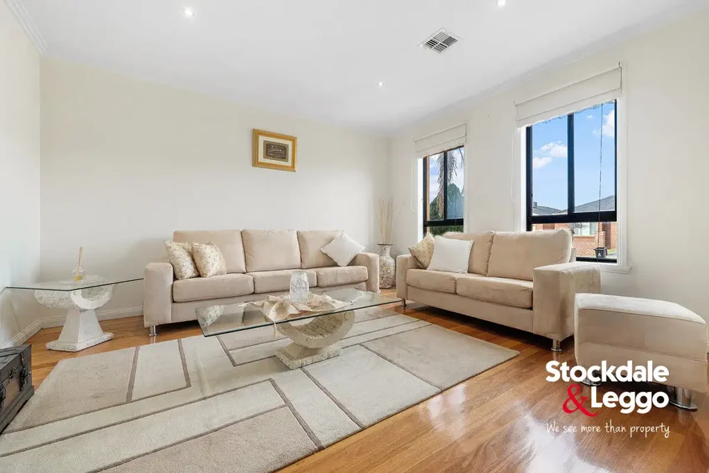 102 Marigold Crescent, Gowanbrae, VIC 3043