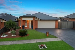 38 Van Stappen Road, Wadalba