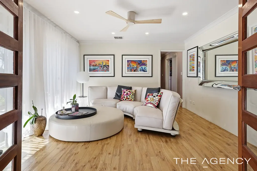 Shoalwater 4房  A Rare Shoalwater Coastal Opportunity