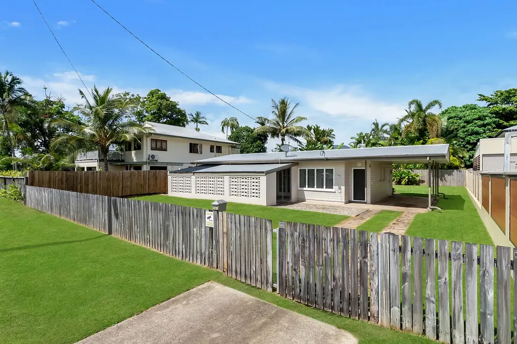 381 Lake Street, Cairns North, QLD 4870