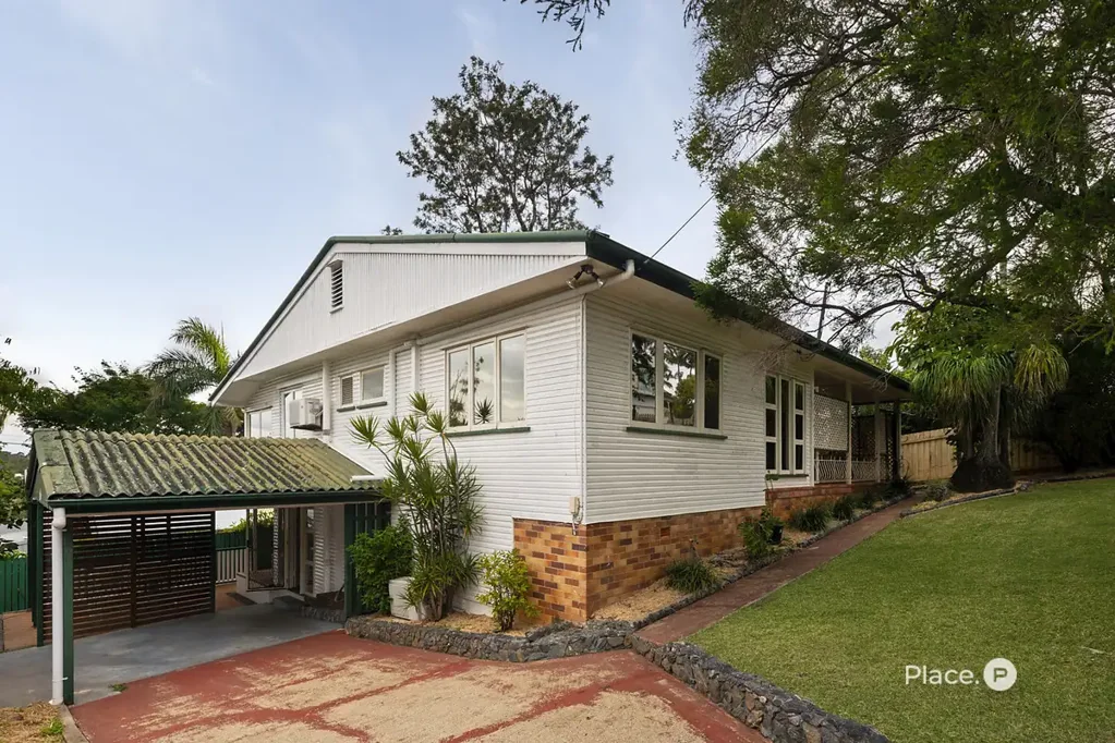 61 Hawkwood Street, Mount Gravatt East, QLD 4122