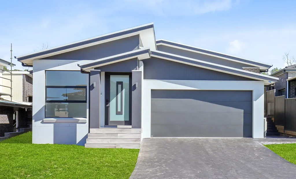 FOUR BEDROOM FAMILY HOME IN PRIME LOCATION!