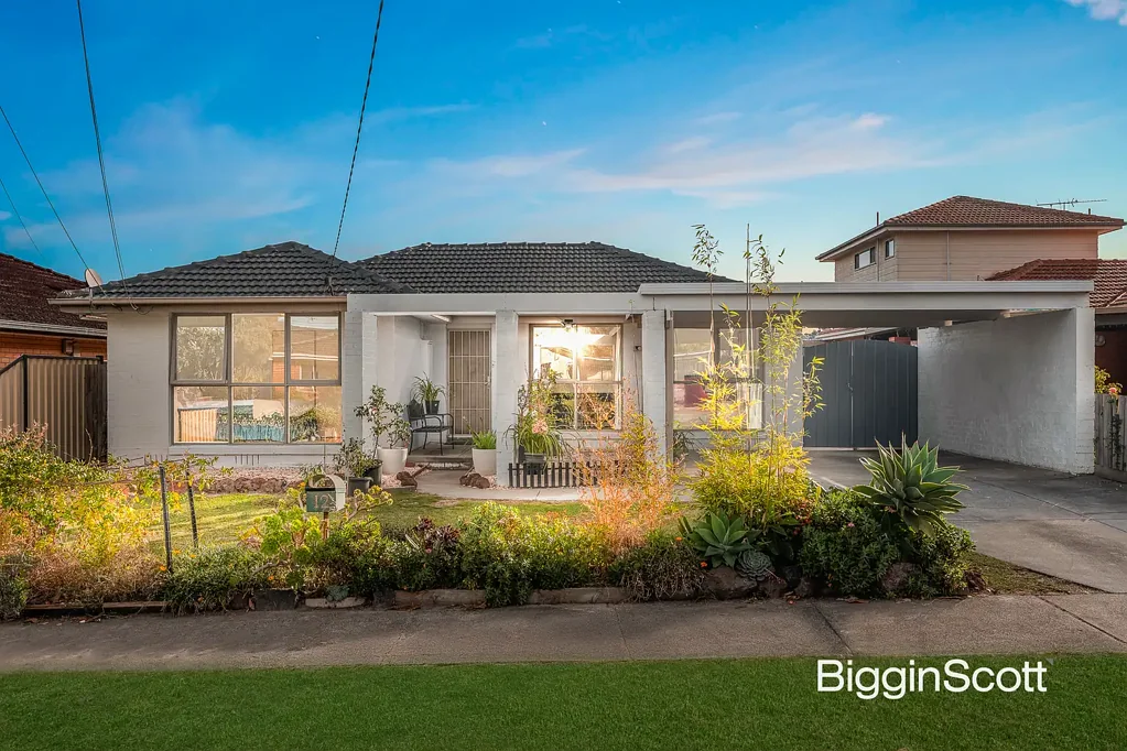 12 Springside Crescent, Keysborough, VIC 3173