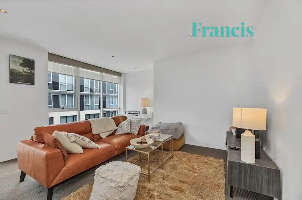 Barton 1房  NEW PRICE | Huge 1 bedroom | Leased for $650 per week | 70m2 internal space