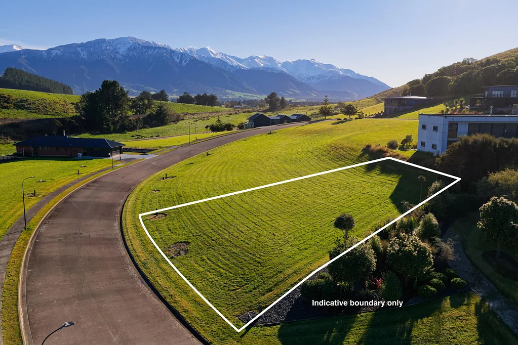 Kaikoura  Reserve on Your Boundary with Stunning Views!