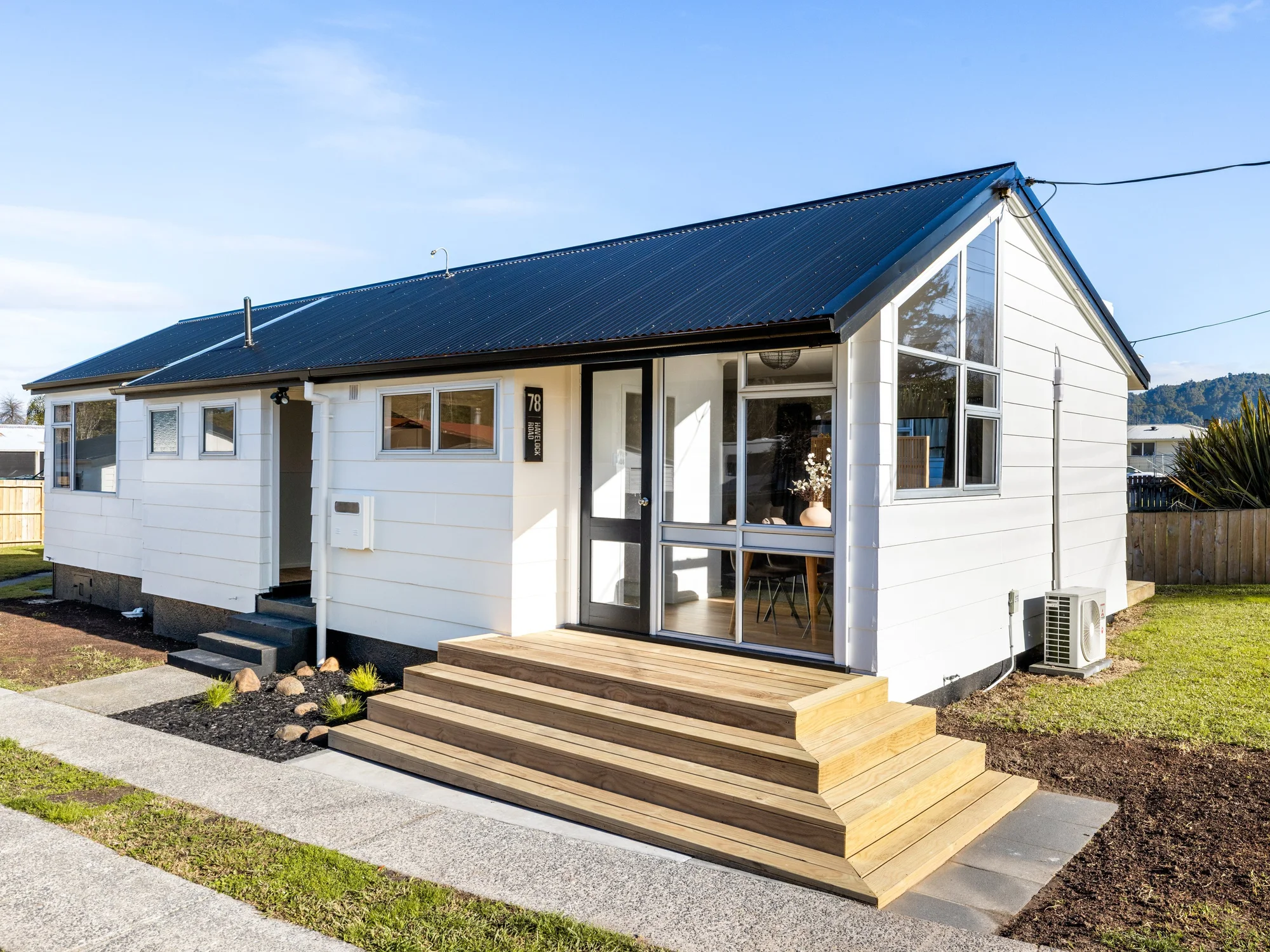 Ngaruawahia 3બેડરૂમ Completely transformed With A Brand New Roof!
