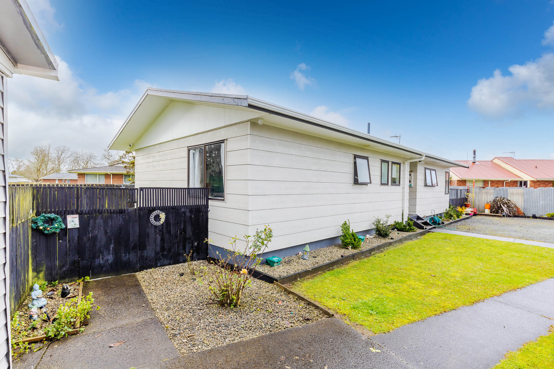 16 Leather Street, Huntly, Waikato, 3 habitaciones, 1 baños, House