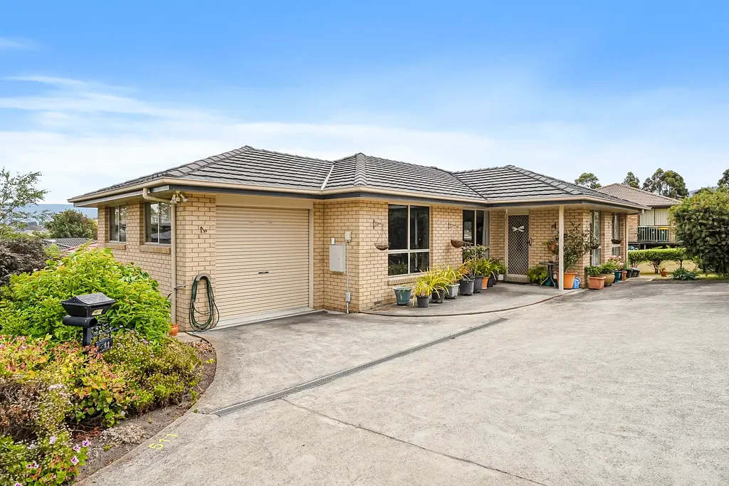 511 Village Drive, Kingston, TAS 7050
