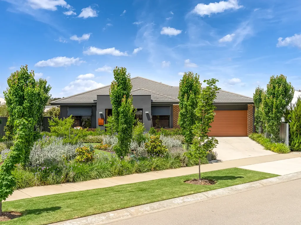 5 Maple Circuit, Wangaratta, VIC 3677