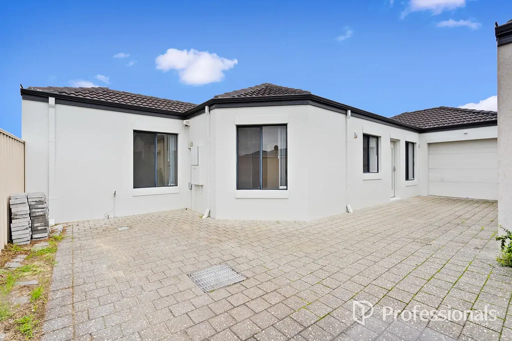 Balga 3 Bedroom Easy Living in a Prime Location - Walk to Barry Britton Park