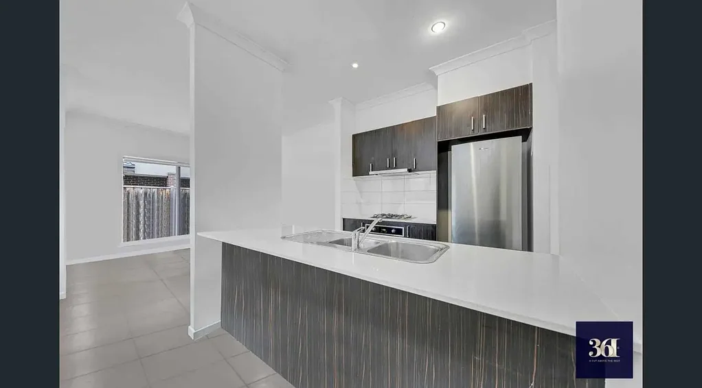 Hoppers Crossing 3ਬੈੱਡਰੂਮ Modern 2-Bedroom Townhouse in Prime Hoppers Crossing Location!!!