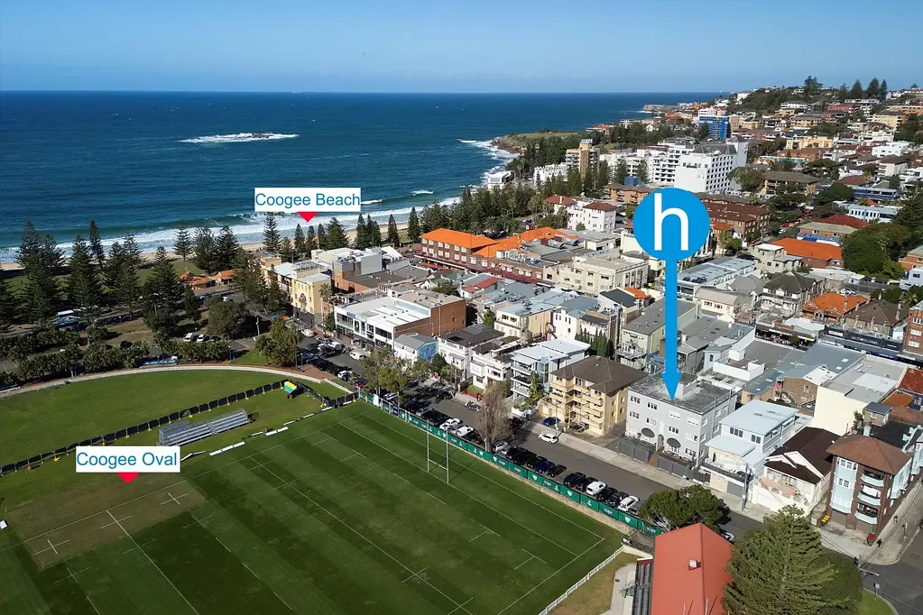 Coogee 3Phòng ngủ North Facing Apartment with Valuable Garage in Beachside Location