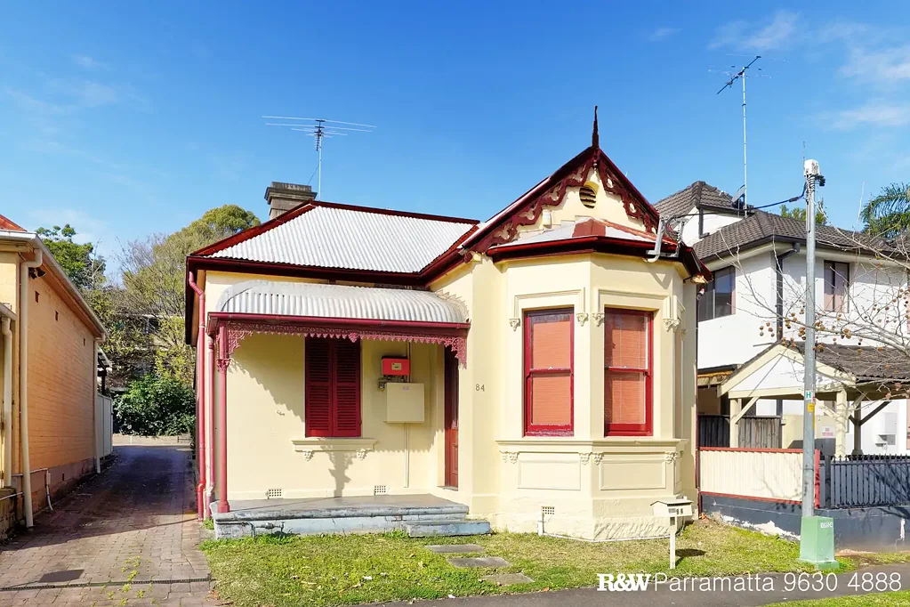 North Parramatta 3Zimmer Character-Filled Victorian Heritage Home with Potential
