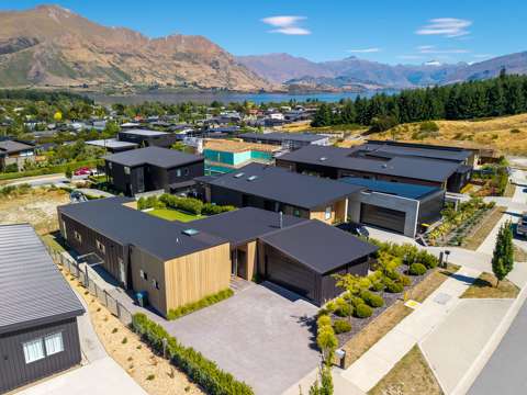 Wanaka 4房  A harmony of design and nature