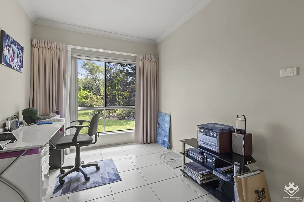 Parrearra 3ਬੈੱਡਰੂਮ A rare offering, not to be missed. This Villa will not last long!