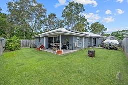 15 Dora Street, Morayfield