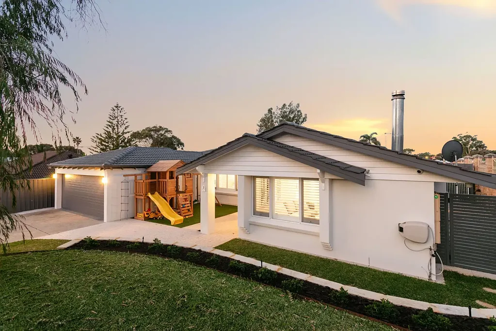 Sorrento 4 Bedroom A COMPLETE COASTAL REIMAGINING