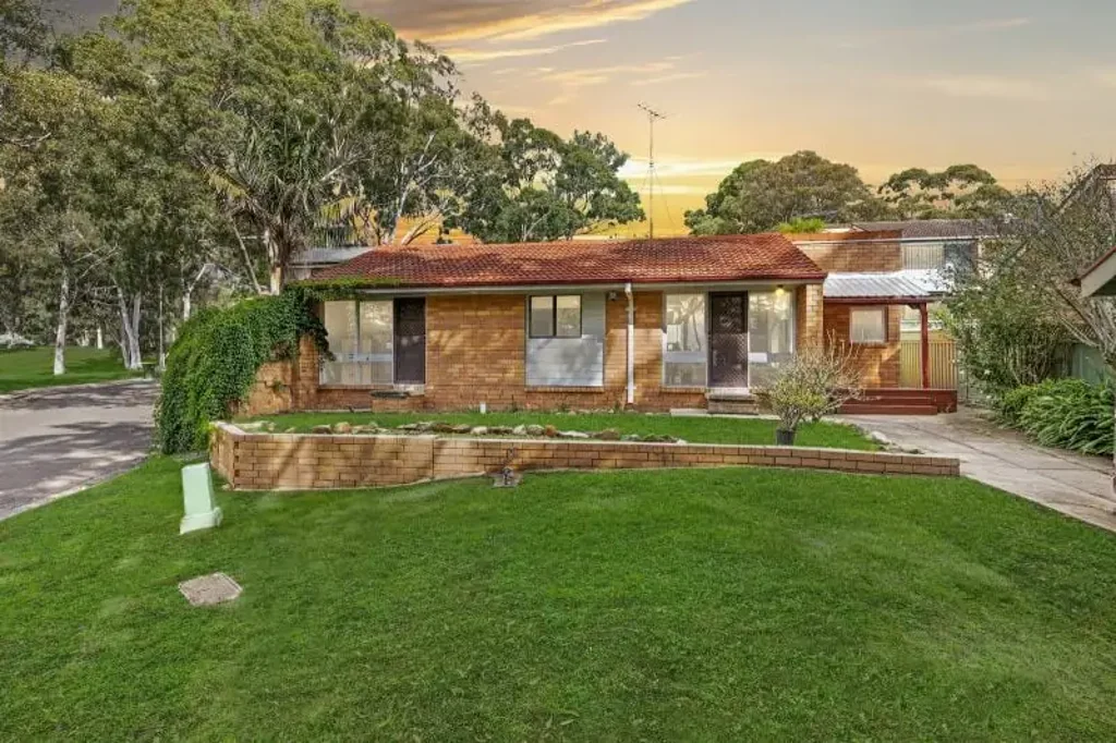 Bradbury 3침실 Perfect First Home or Investment Opportunity