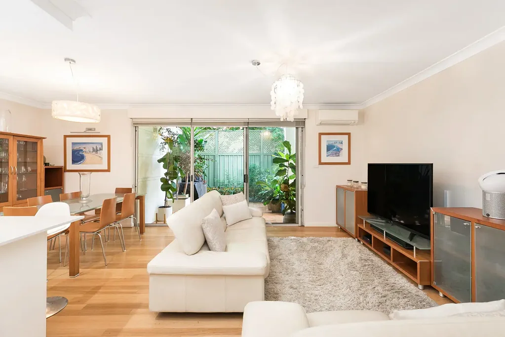 Cronulla 2 Bedroom Villa Style Apartment