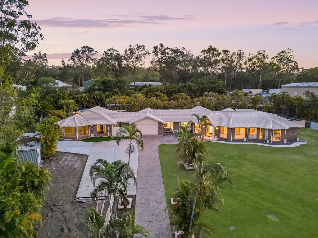 17 Sears Road, Yatala, QLD 4207