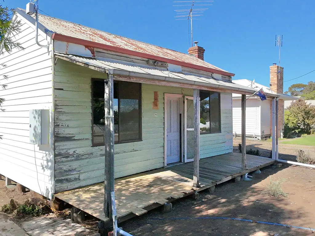 Murtoa 3 Bedroom Cottage to renovate