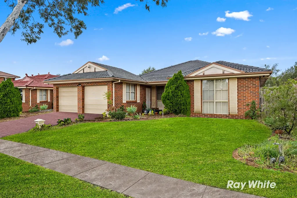 4 & 4A Cadman Place, Woodcroft, NSW 2767