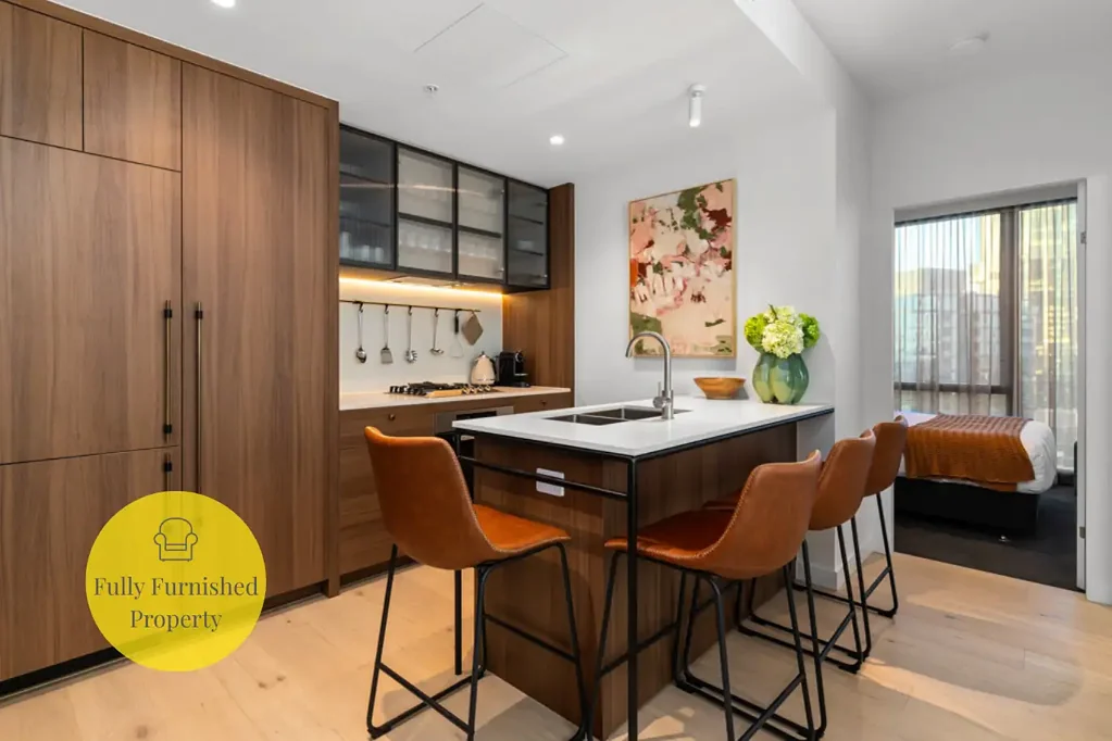 Luxurious Three Bedroom Apartment