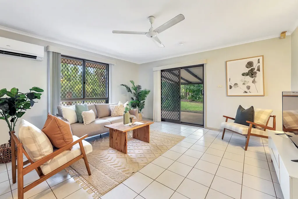 Karama 3침실 Elegant Entertainer!!