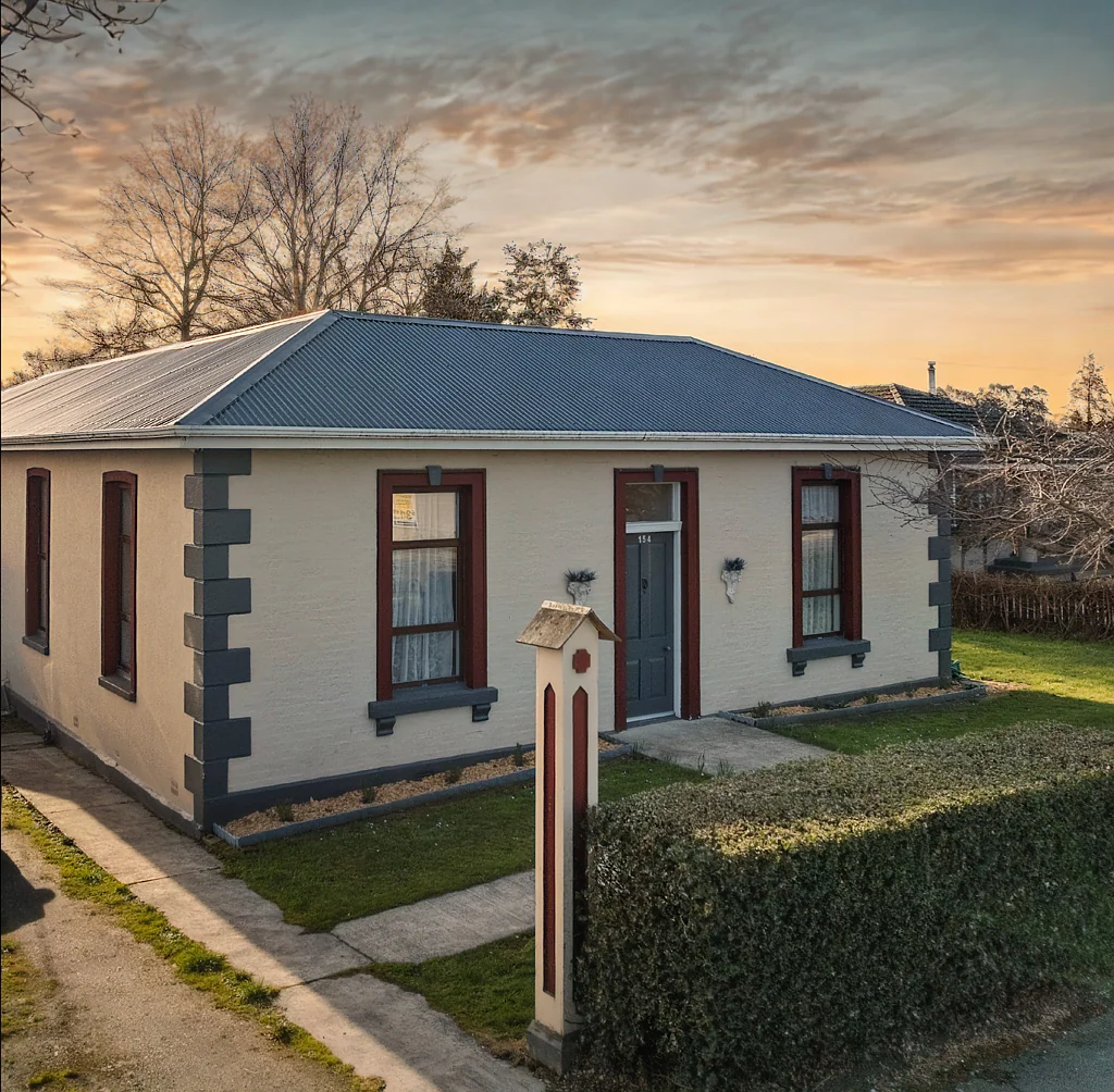 Milton 4 Bedroom Timeless Character Blended With Modern Comforts