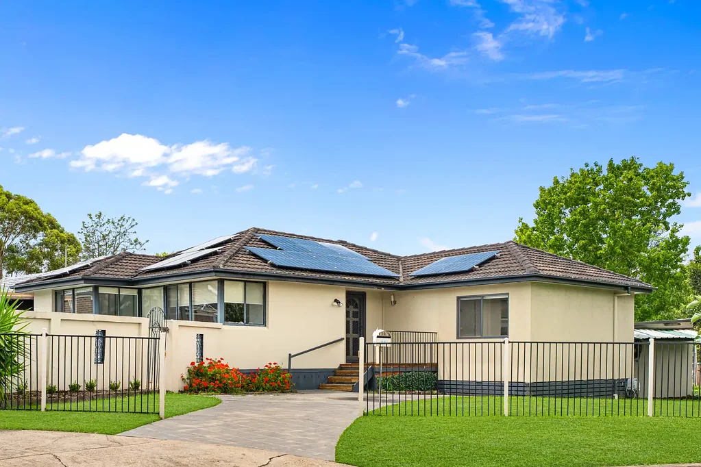 16 Little Street, Cambridge Park, NSW 2747
