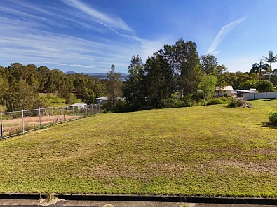 Coomba Park Elevated Aspect with Lake Outlook