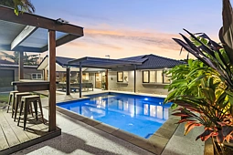 24 Kentia Court, Elanora