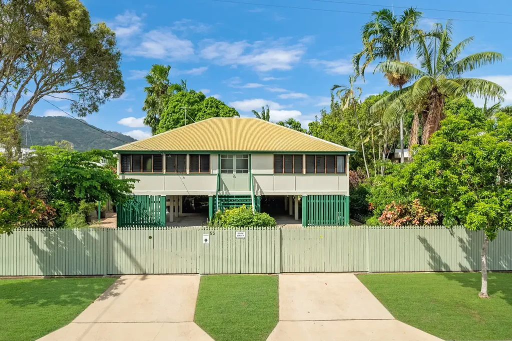 53 Armstrong Street, Hermit Park, QLD 4812