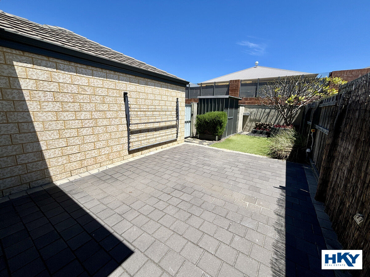 72 BRIXTON CR, ELLENBROOK WA 6069, 0 rūma, 0 rūma horoi, House