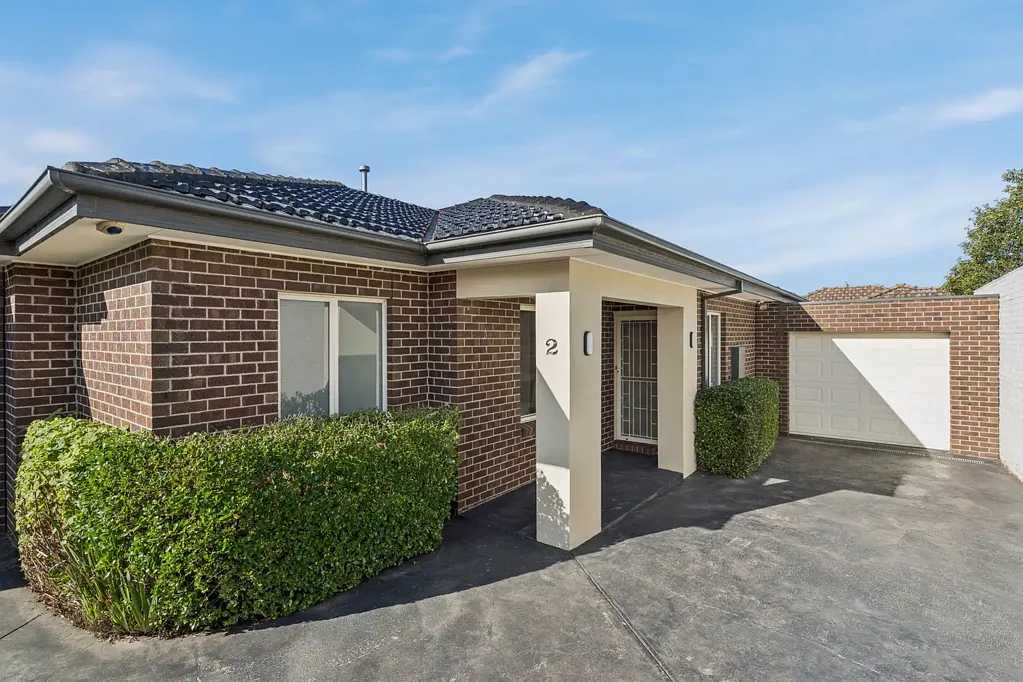 Reservoir 3部屋 Modern Comfort, Rear Privacy & Walk-Everywhere Convenience