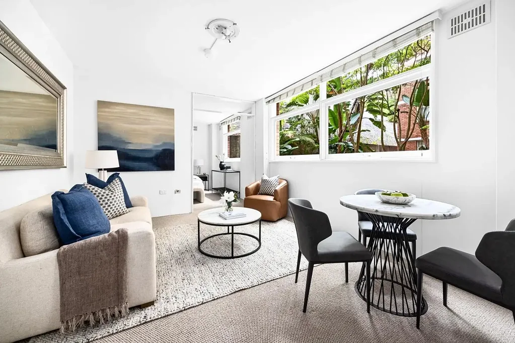 Tranquil ground level one bedroom apartment