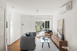 3/16 Elphin Street, Ivanhoe