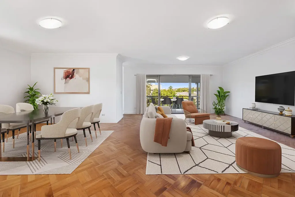 Rose Bay 4ਬੈੱਡਰੂਮ Top floor apartment w/ approx 210sqm on title - renovators dream!