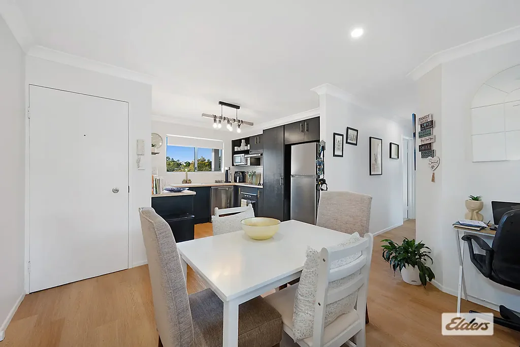 Everton Park 2બેડરૂમ NEW PRICE! SENSATIONAL RENOVATION - FANTASTIC LOCATION!