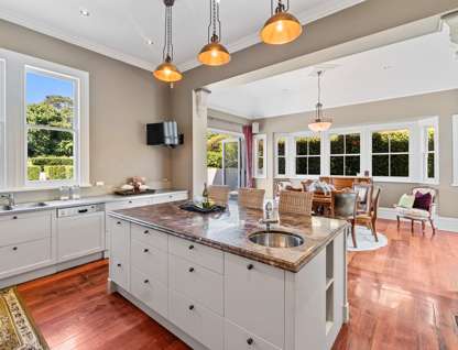 2 Castle Drive, Epsom, Auckland City, Auckland, 6部屋, 3バスルーム, House