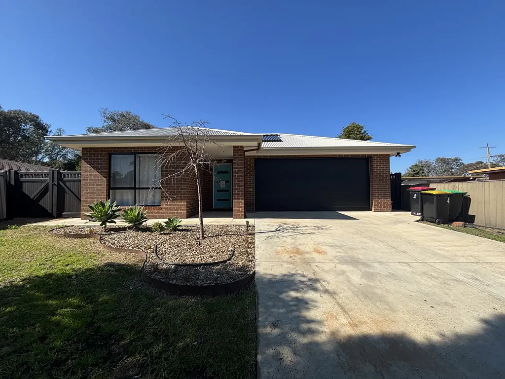 Beautiful Family Home with Stylish Finishes & Plenty of Space
