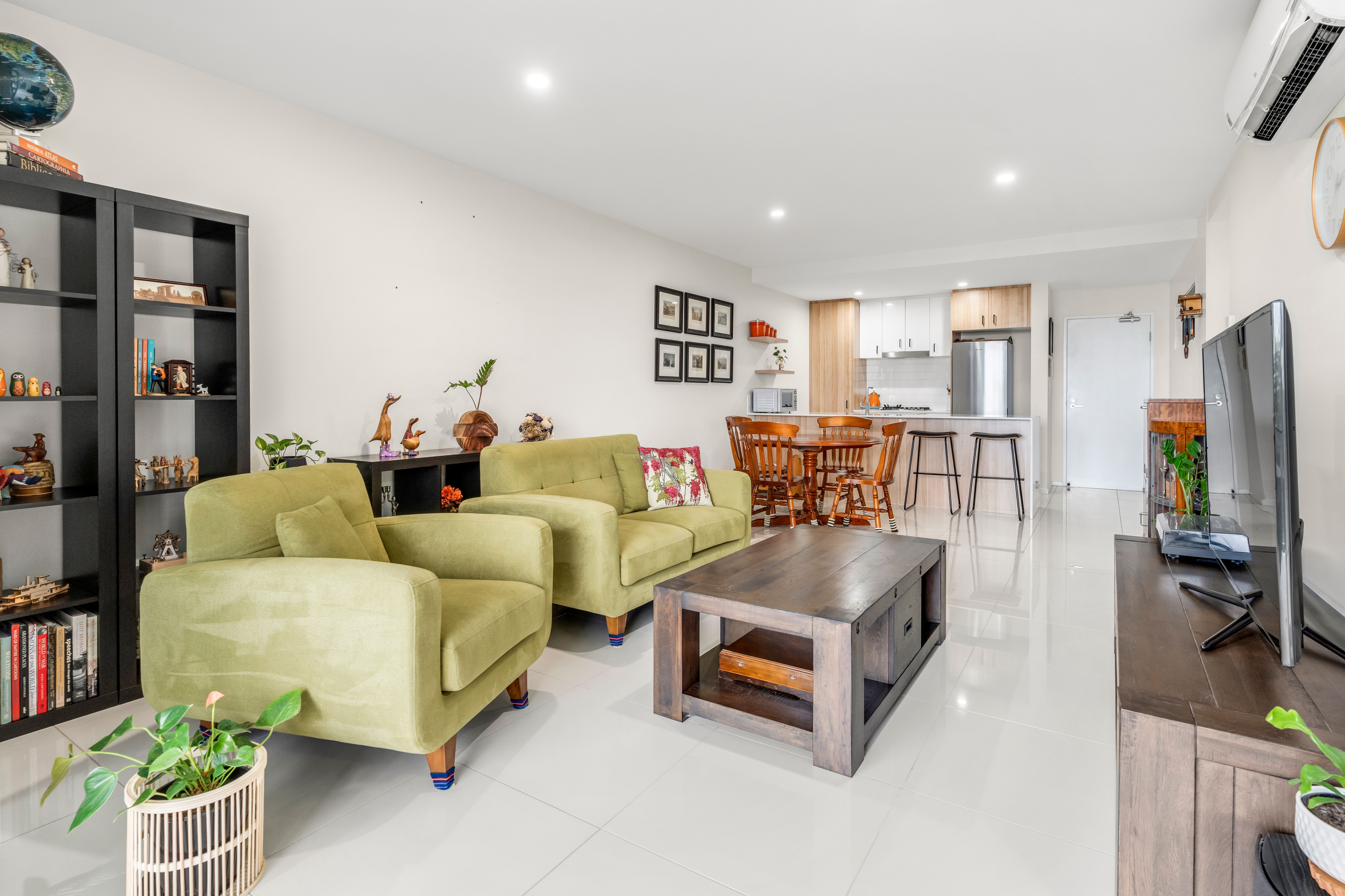 APARTMENT 14 36 WINSTANLEY ST, CARINA HEIGHTS QLD 4152, 0 Bedrooms, 0 Bathrooms, Unit