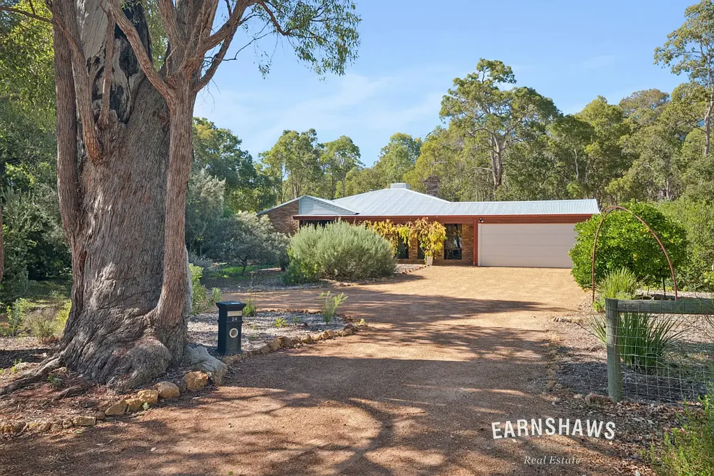 24 Campbell Way, Parkerville, WA 6081